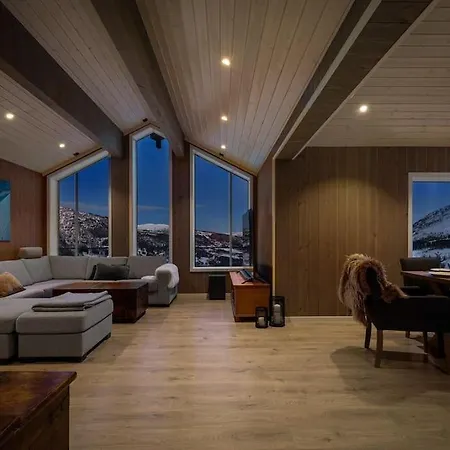 Holiday home Hodlekvevegen 301, Ski Inn/ut *